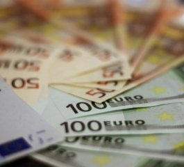 IMG: Des prêts de 5 000 € à 100 000 €